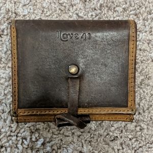 Love41 bi-fold wallet